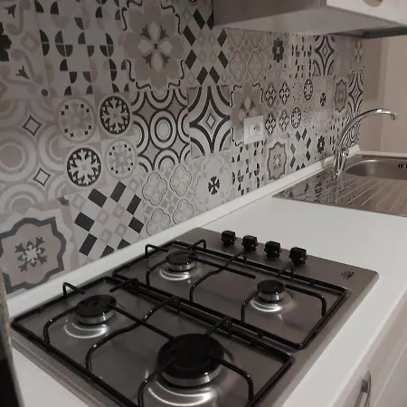 アパート Borgo Saraceno Primo サンブーカ・ディ・シチーリア