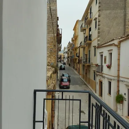 Borgo Saraceno Primo アパート